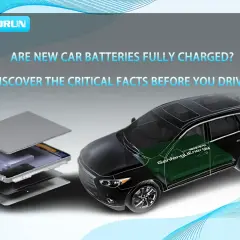 Une voiture électrique avec sa batterie décomposée. Faut-il charger une batterie neuve ? Découvrez les faits essentiels avant de conduire.