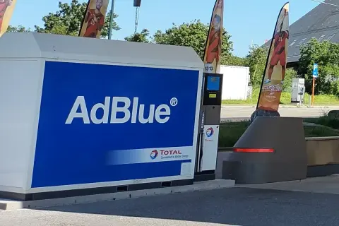 Station-service Total : voici où trouver de l'AdBlue à la pompe pour votre véhicule diesel.
